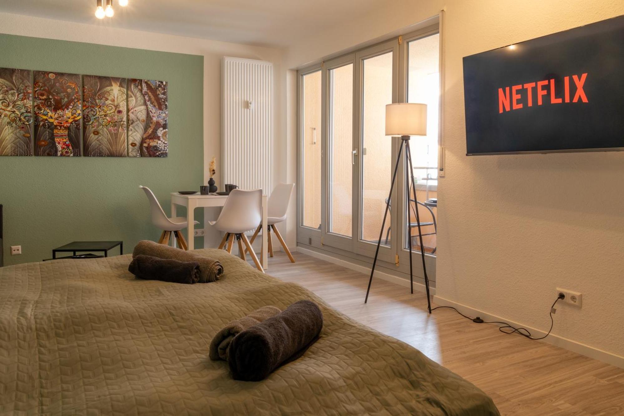 Home Shanti - Studio, Suedvorstadt, Balkon, Tv Лейпциг Экстерьер фото